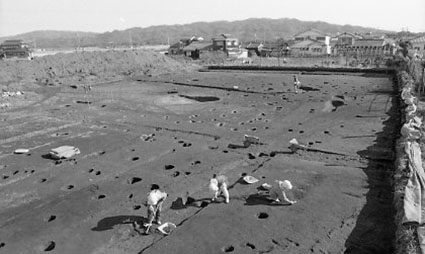 鶴田中市ノ塚遺跡