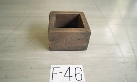 F-046