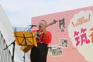 ダニー馬場さんによるミニライブ