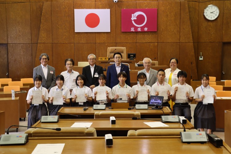 「中学生こども議会」事前学習会の会場の写真