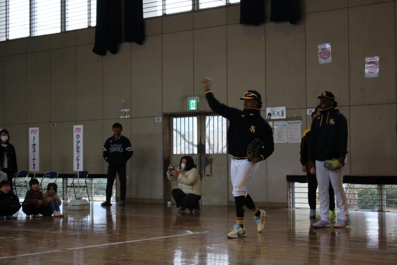 ホークス選手とキャッチボール