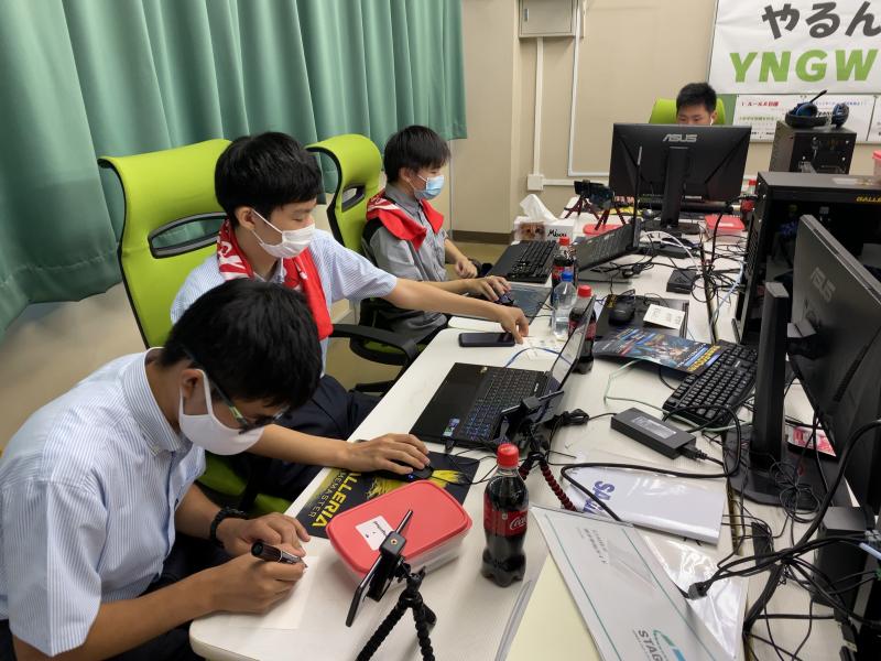eスポーツ部写真1