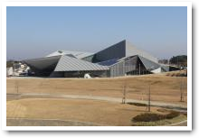 九州芸文館 九州芸文館