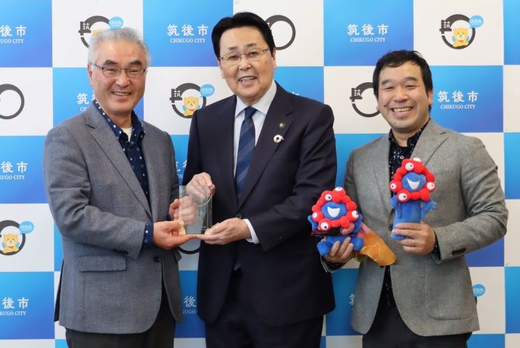 久留米絣共同組合受賞報告 久留米絣共同組合受賞報告