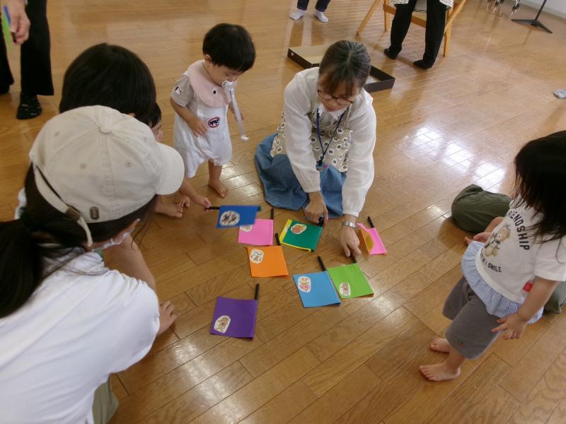 旗作りの様子